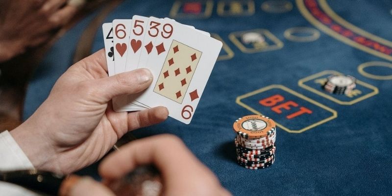 Joker giữ vai trò đặc biệt trong game